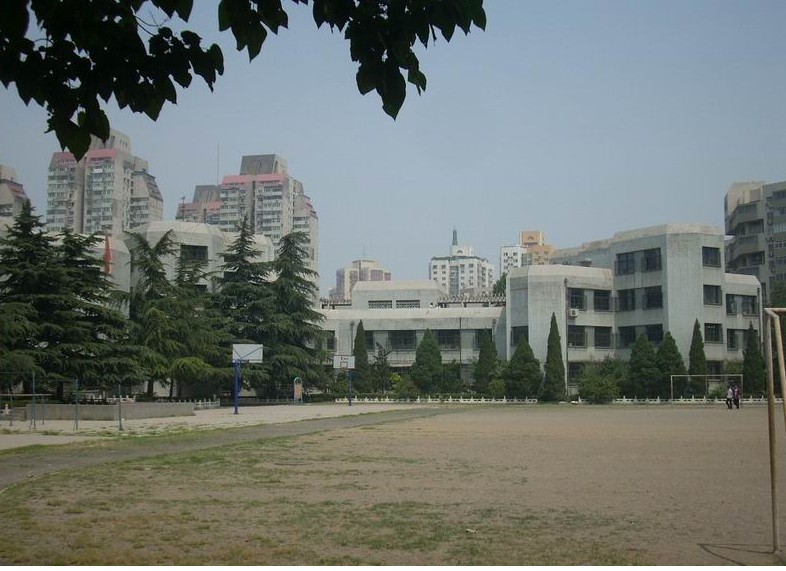 北京市芳星园中学