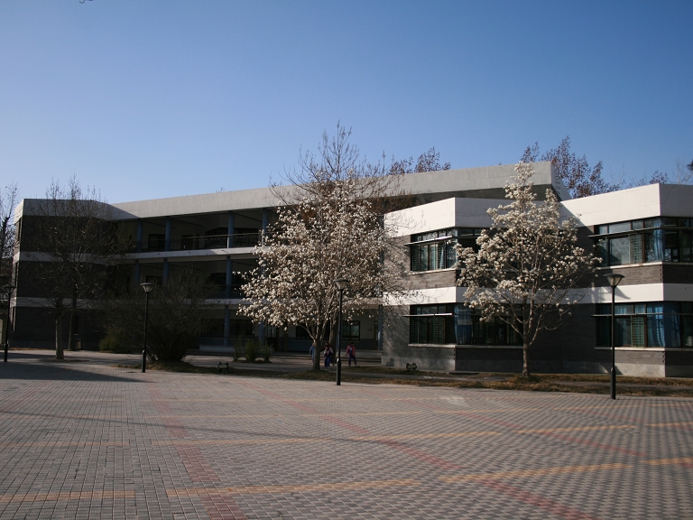 清华大学附属小学