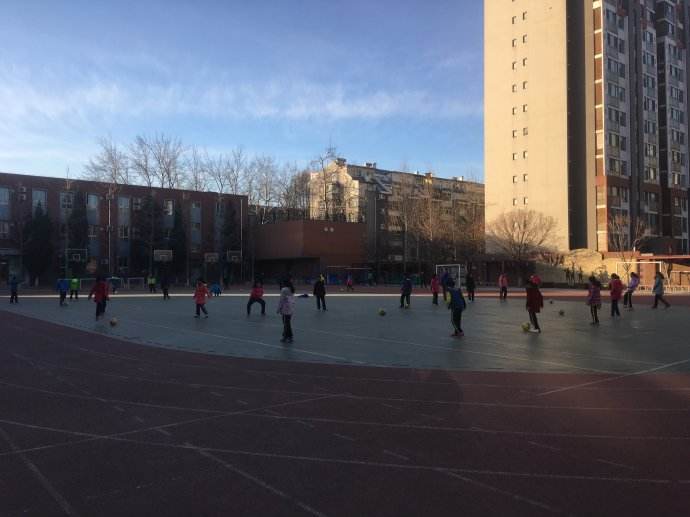 北京石油学院附属小学