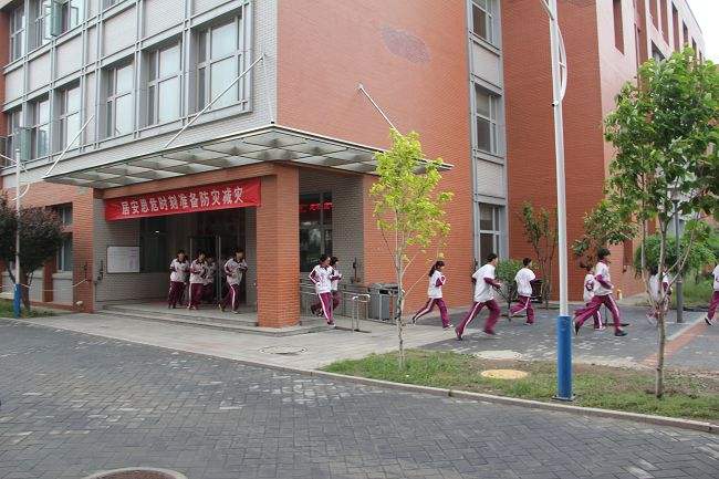 北京市通州区永顺镇龙旺庄小学