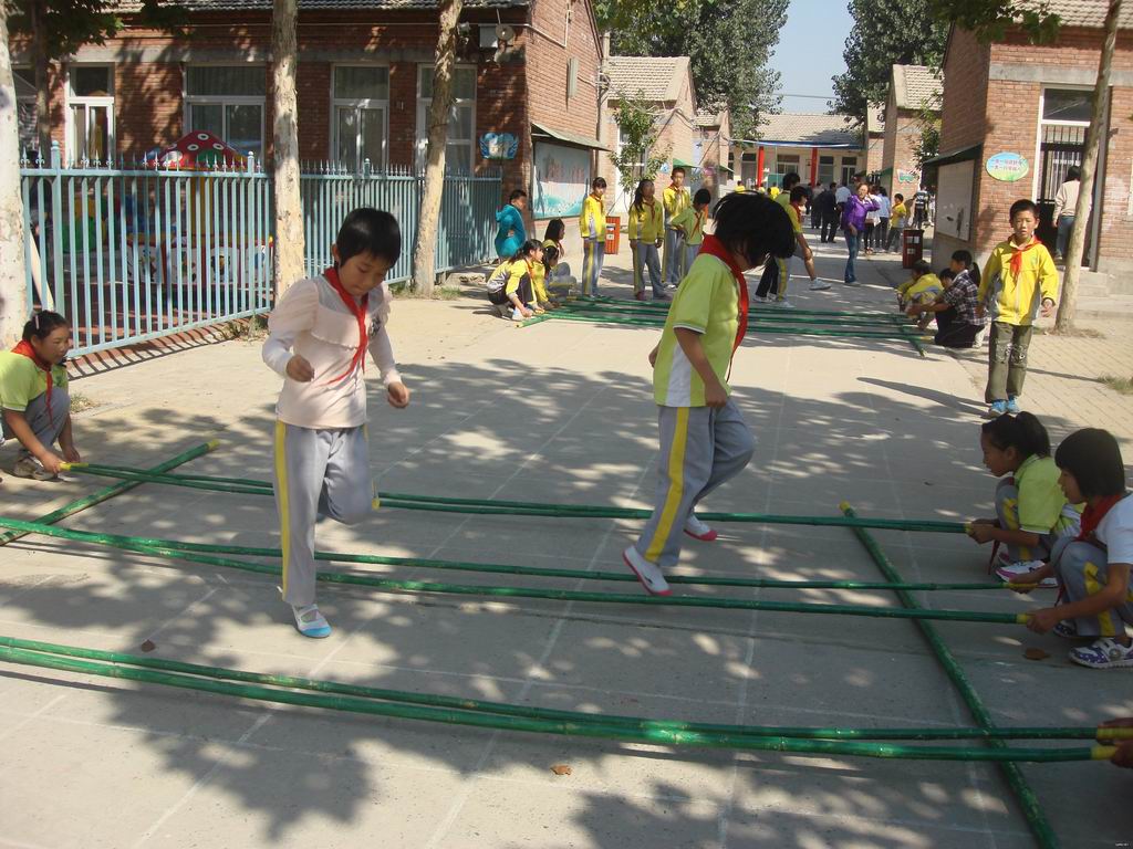 北京市大兴区安定镇东白塔民族小学