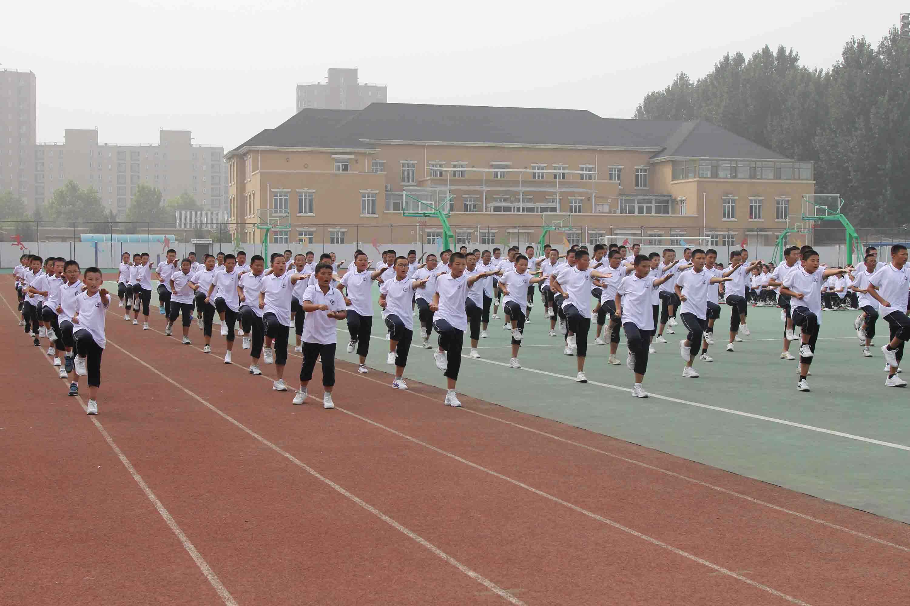 北京师范大学昌平附属学校