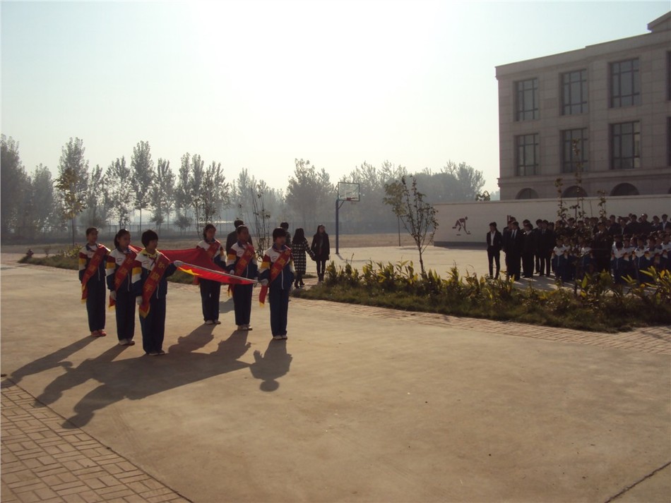 北京市昌平区史各庄中心小学