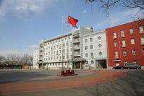 北京市第十三中学