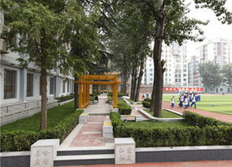 北京市第五十中学分校 